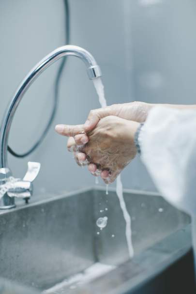 people-washing-hand-2022-11-07-03-44-20-utc